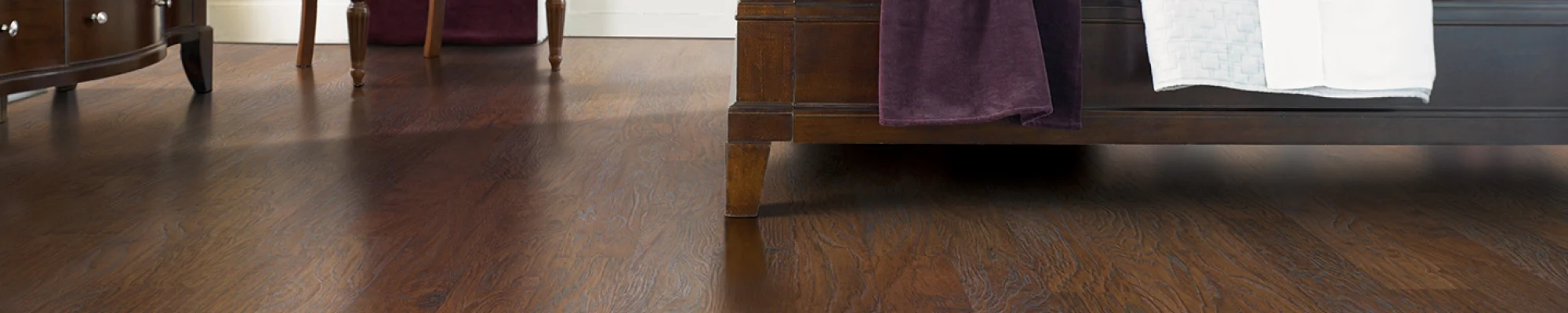 Learn more about the Alexander Smith laminate collection